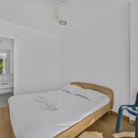 View Point Miracle Apartment